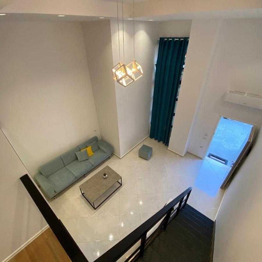 Apartament Me Qera Dublex Lungomare Vlorë 外观 照片