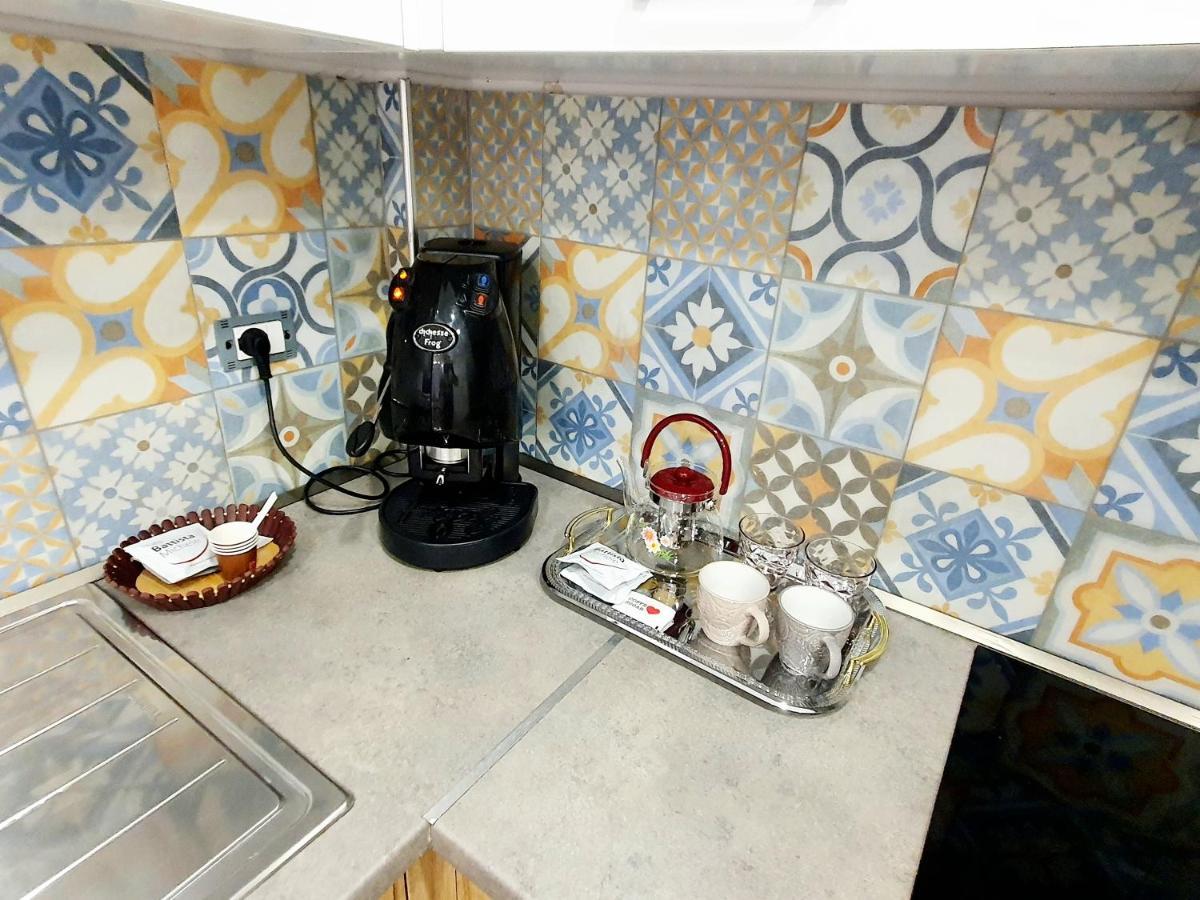 Apartament Me Qera Dublex Lungomare Vlorë 外观 照片